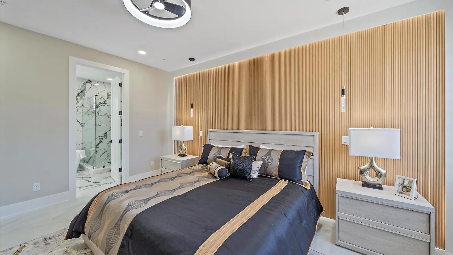 Uptown Oasis Villa Sarasota